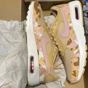 Nike Women's AirMax Sesame - Pink and Tan Camo